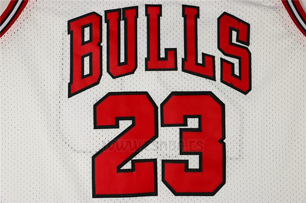 Camiseta Chicago Bulls Michael Jordan #23 Retro 1998 Blanco